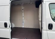 Toyota Proace Max 13
