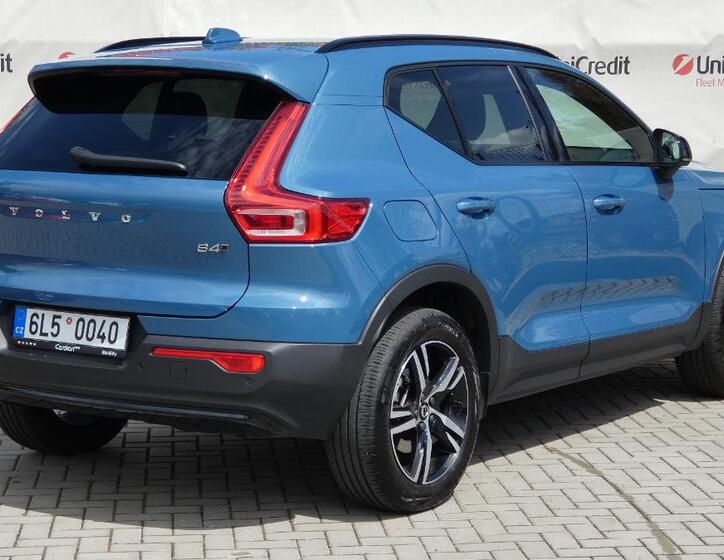Volvo XC40 3