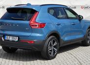 Volvo XC40 3