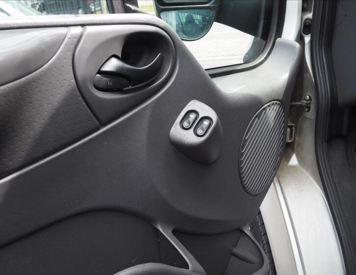 Ford Transit 13