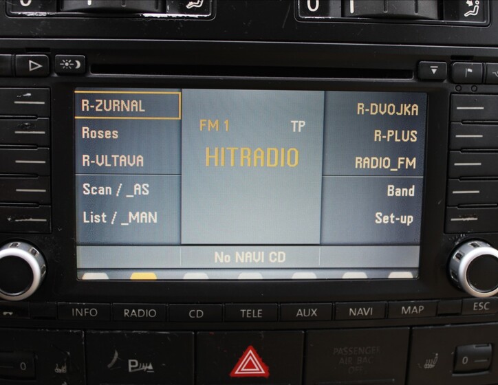 Volkswagen Touareg 11