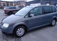 Volkswagen Touran 2