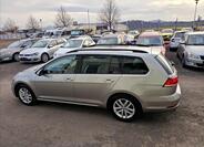 Volkswagen Golf 9
