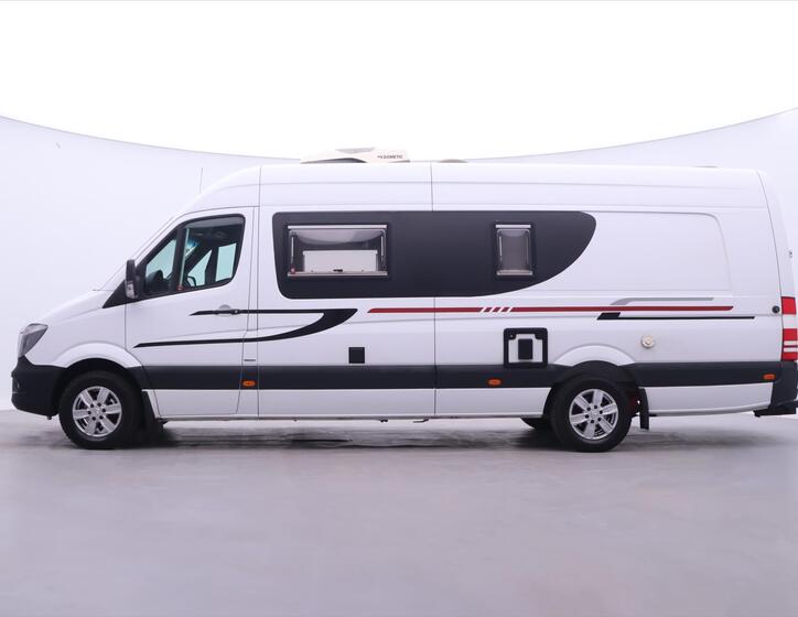 Mercedes-Benz Sprinter 4