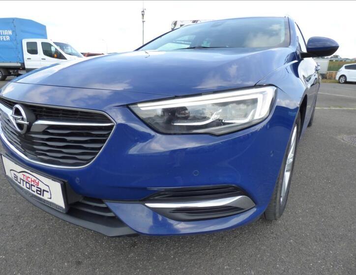 Opel Insignia 77