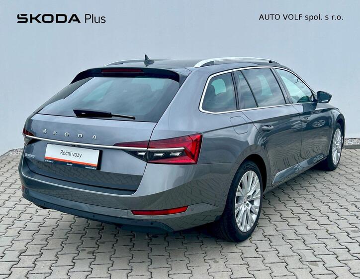 Škoda Superb 2