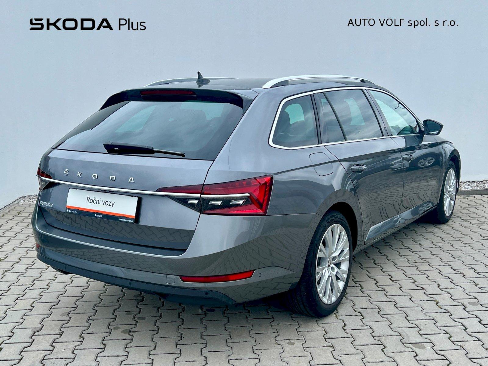 Škoda Superb