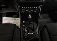 Volkswagen Tiguan 29