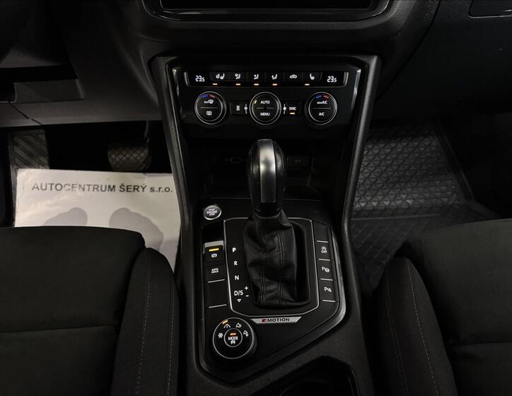 Volkswagen Tiguan 29
