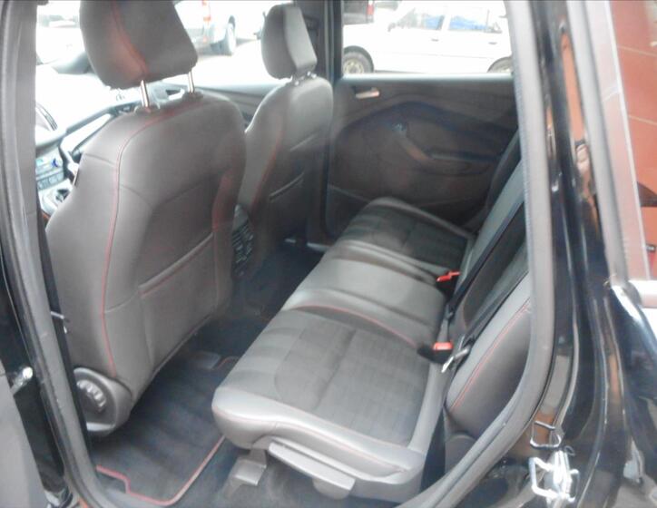 Ford Kuga 25