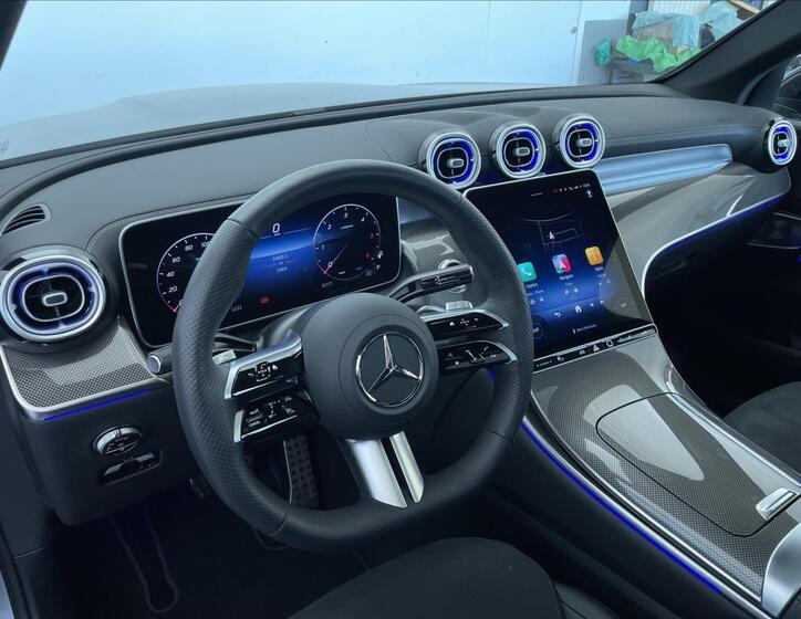 Mercedes-Benz GLC 9