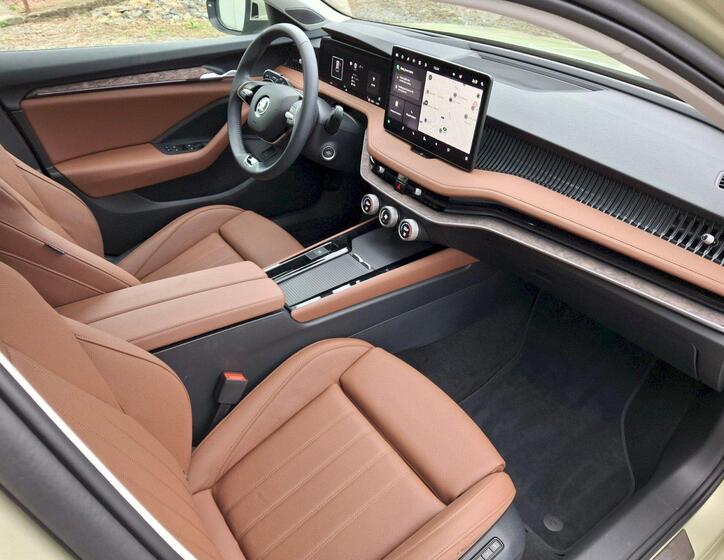 Škoda Superb 17