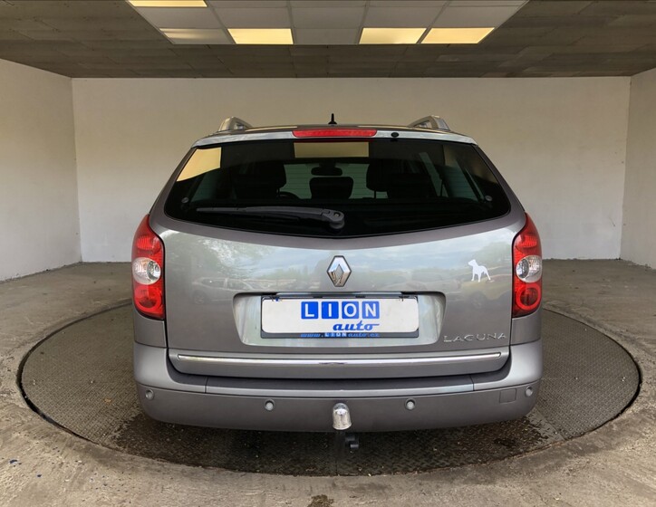 Renault Laguna 6