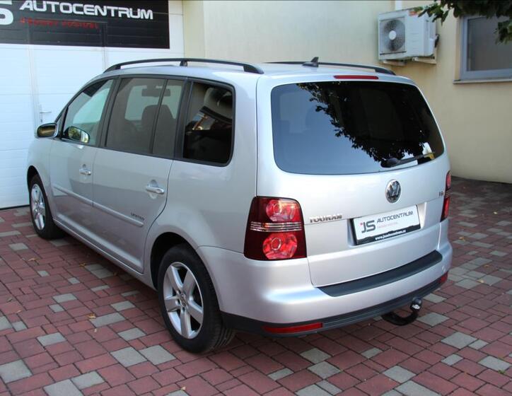 Volkswagen Touran 10