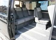 Volkswagen Multivan 8