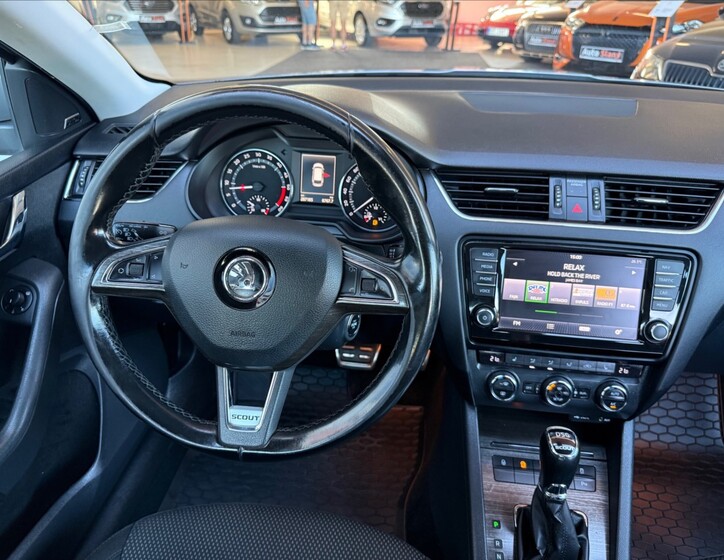 Škoda Octavia 14