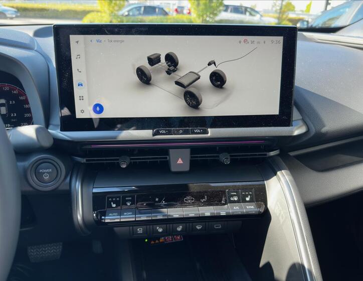Toyota C-HR 10