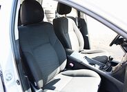 Toyota Avensis 16