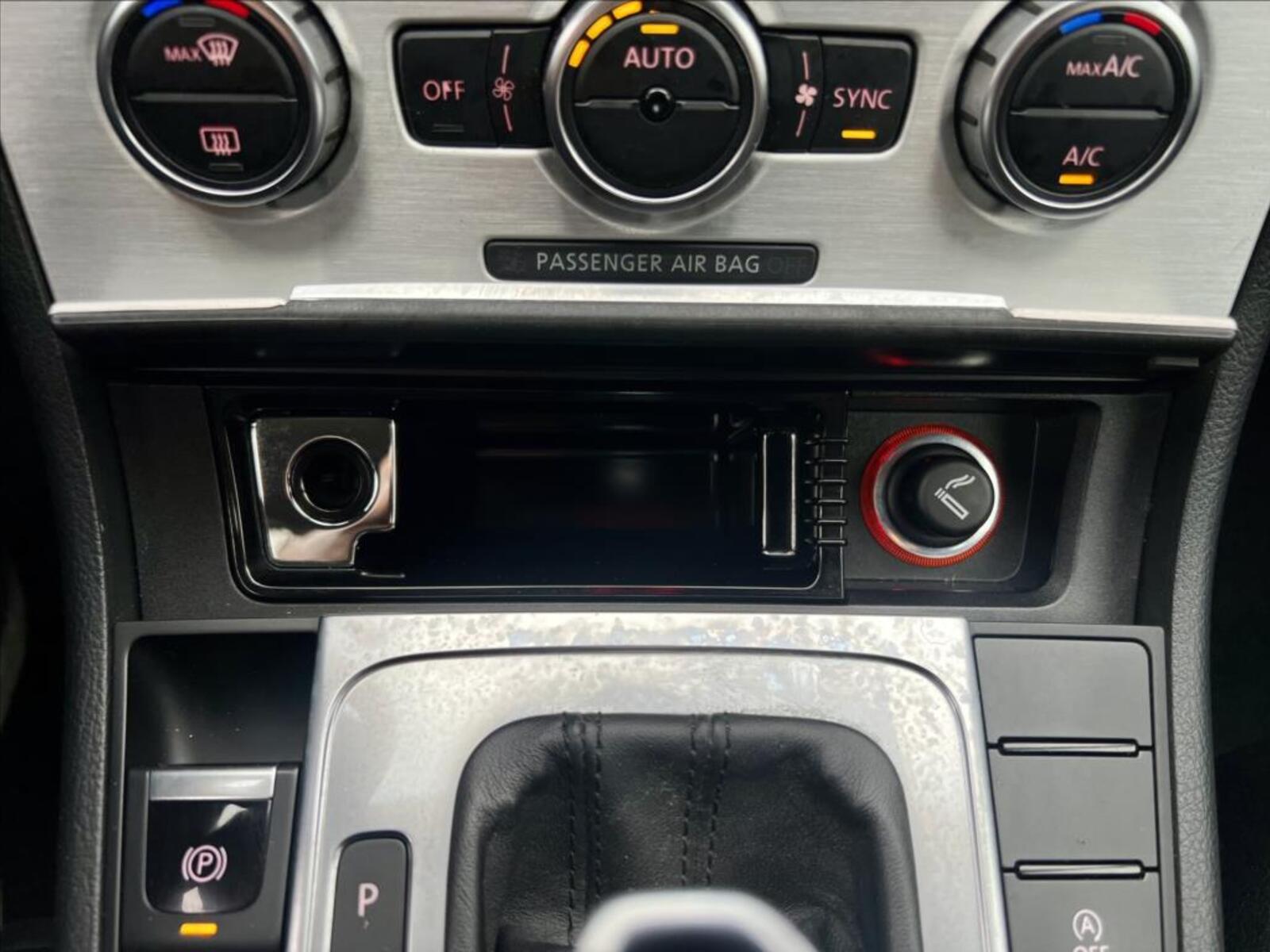 Volkswagen Passat 30