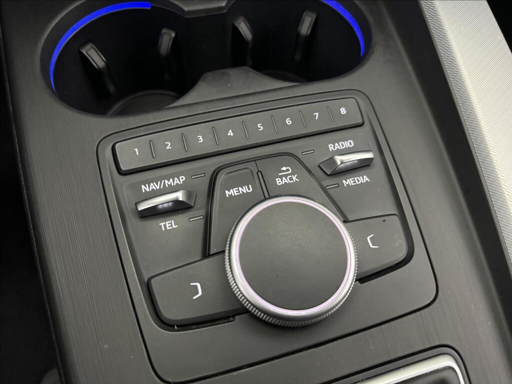 Audi A4 30