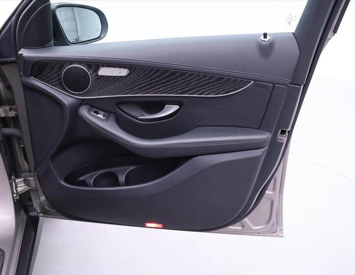 Mercedes-Benz GLC 14