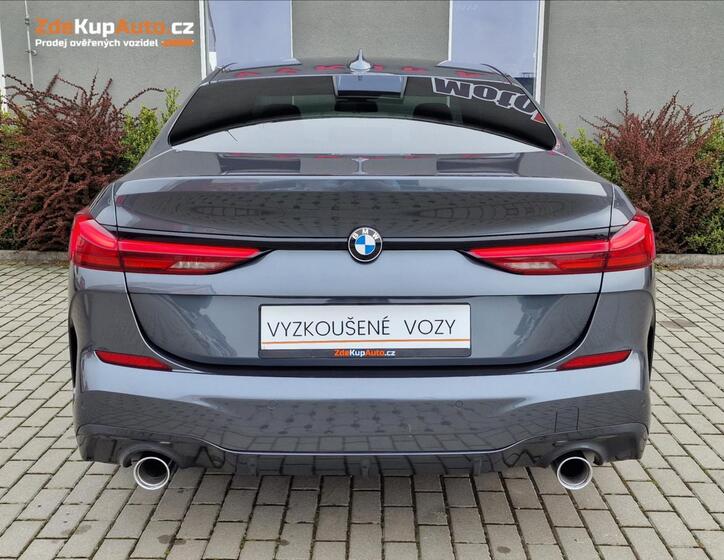 BMW Řada 2 9