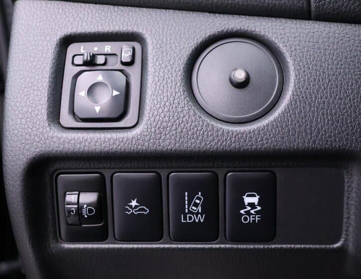 Mitsubishi L200 17