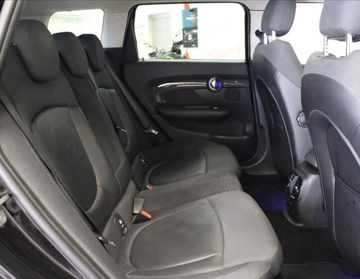 Mini Clubman 13