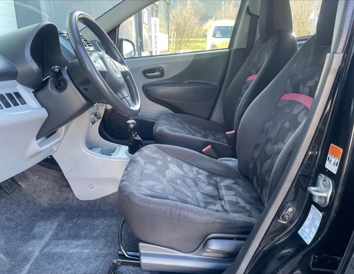 Suzuki Alto 11
