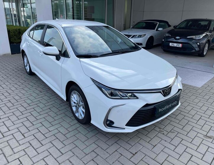 Toyota Corolla 8