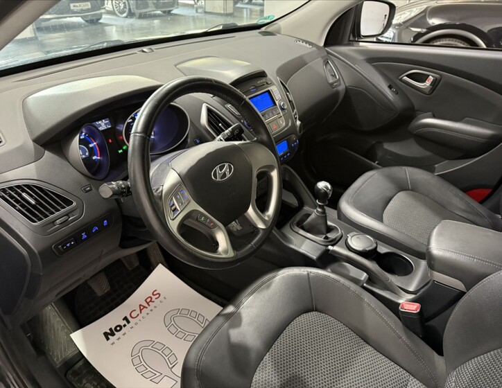 Hyundai ix35 7