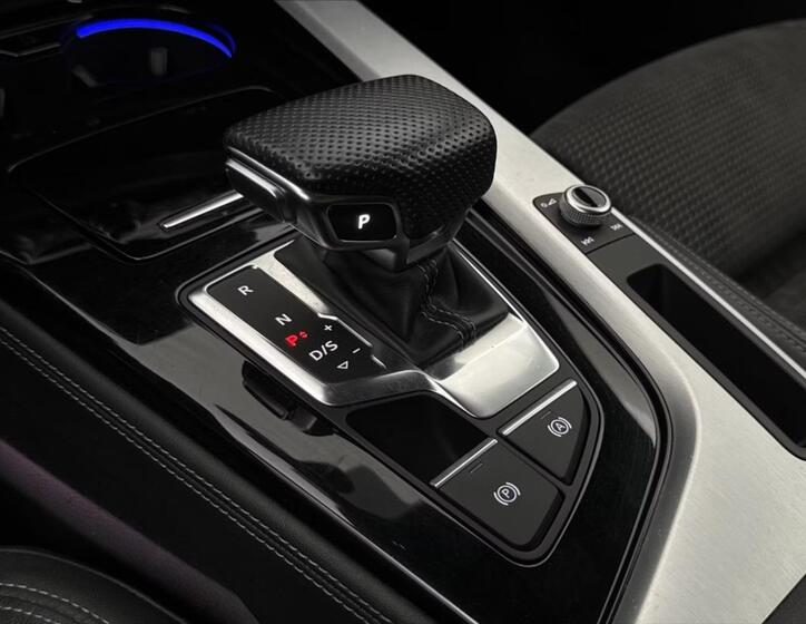 Audi A5 8