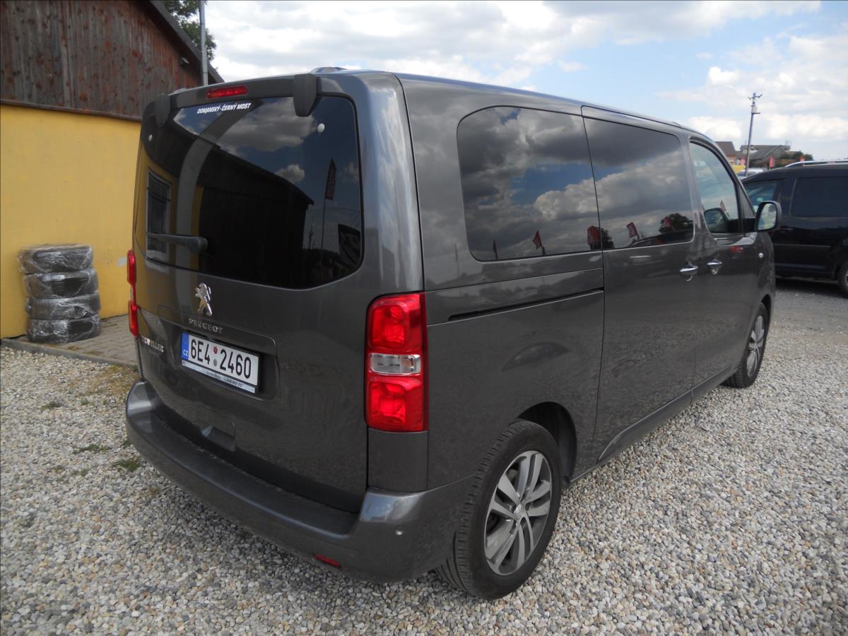 Peugeot Traveller