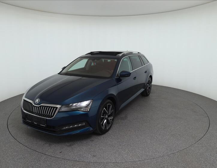 Škoda Superb 3