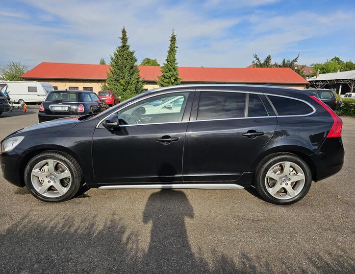Volvo V60 8