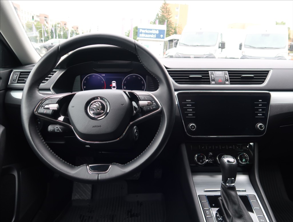 Škoda Superb