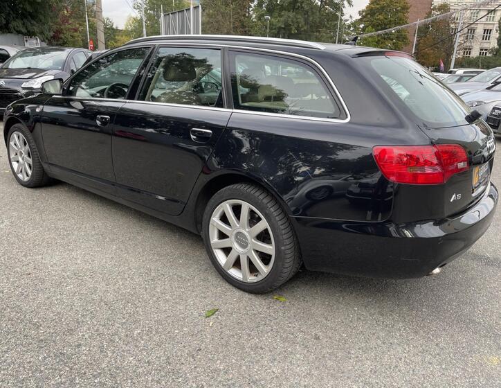 Audi A6 11