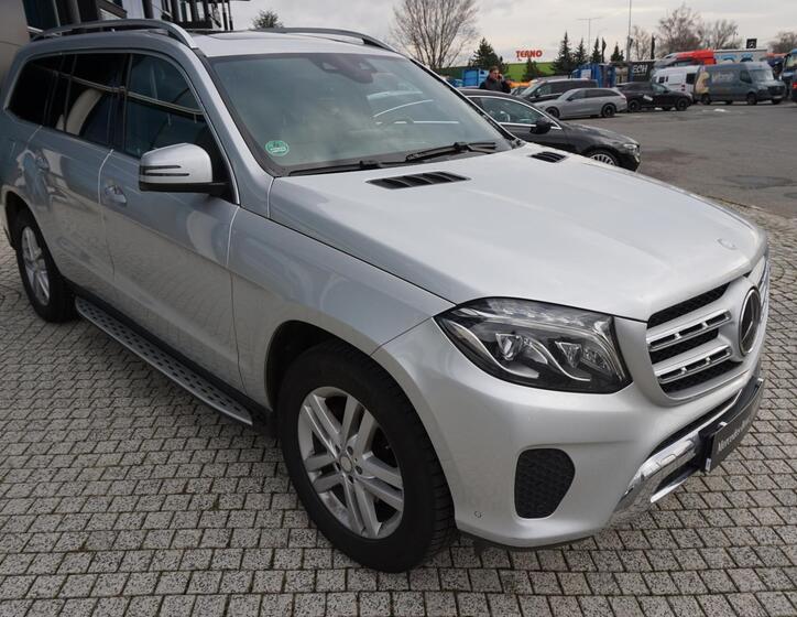 Mercedes-Benz GLS 1