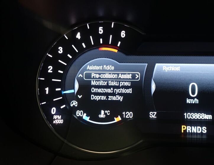 Ford S-MAX 13