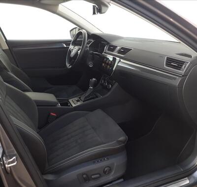 Škoda Superb 18