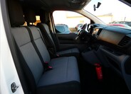 Toyota ProAce 9