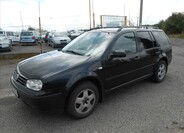 Volkswagen Golf 1
