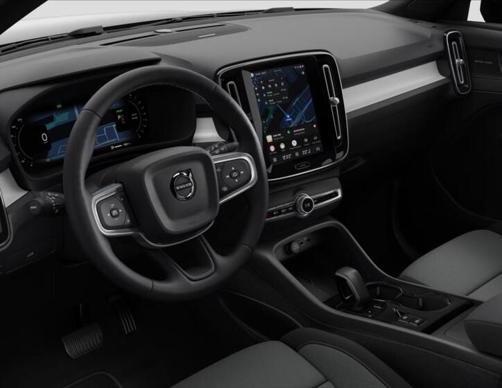 Volvo XC40 8