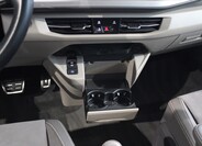 Volkswagen Multivan 24