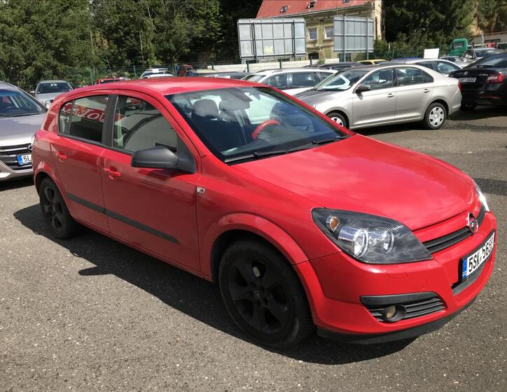 Opel Astra 4