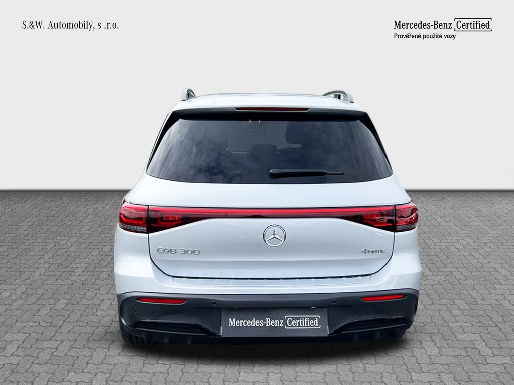 Mercedes-Benz EQB
