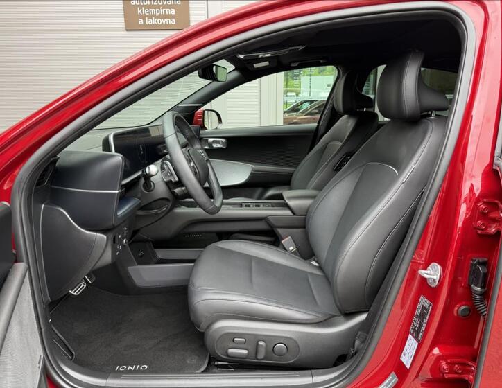 Hyundai Ioniq 6 7
