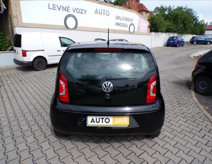 Volkswagen up! 6