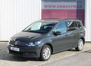 Volkswagen Touran 1