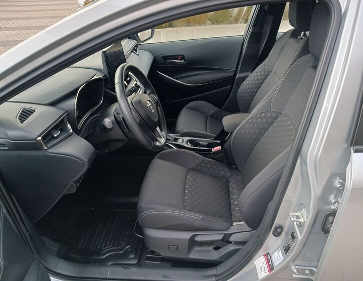 Toyota Corolla 12